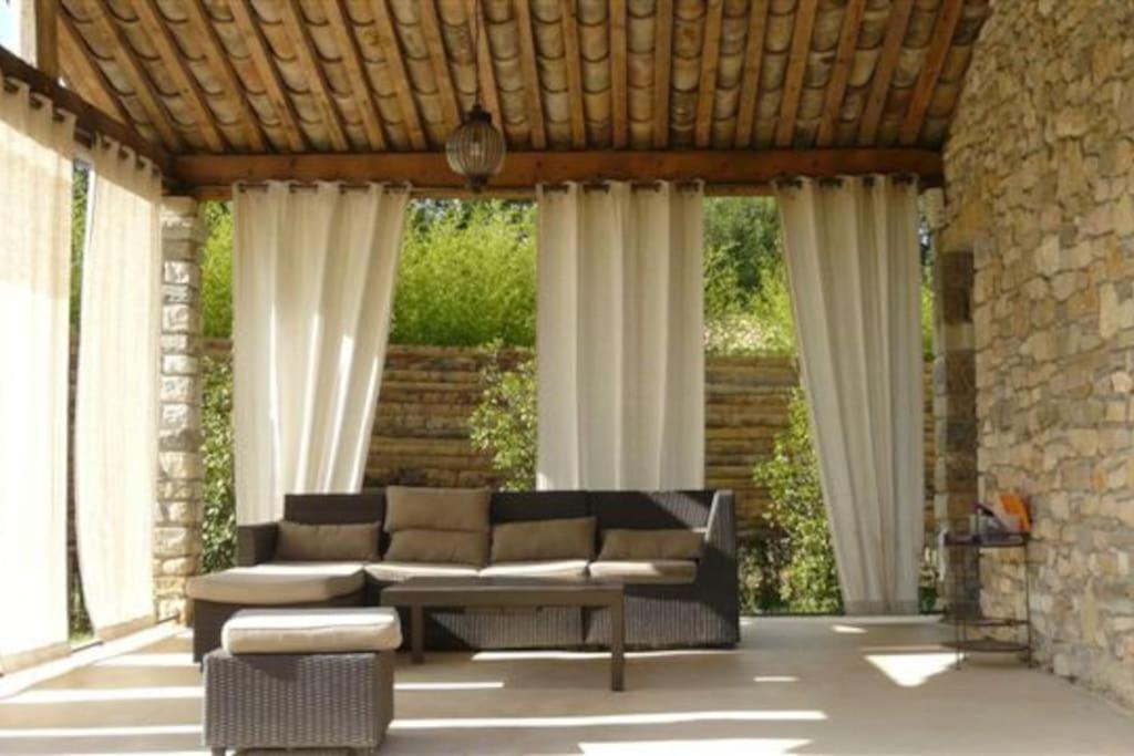 Gite De Charme 80 M², Piscine, Proche D'Uzes. Vezenobres Kültér fotó